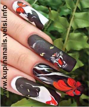 Рисунки на ногтях черная пантера. На среднем пальце на кончике ногтя изображаем гибискус.