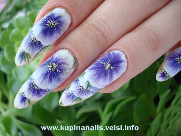 Китайская роспись ногтей на коротких ногтях. Как рисовать на ногтях пион.